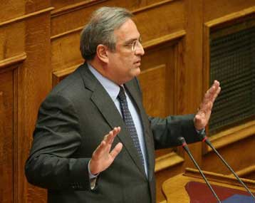 Ο στόχος για έλλειμμα κάτω του 3% το 2010 ισχύει στο ακέραιο, λέει ο Γ.Παπαθανασίου