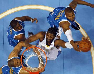 Προβάδισμα για Νάγκετς, ισοφάρισαν Μάτζικ και Χιτ