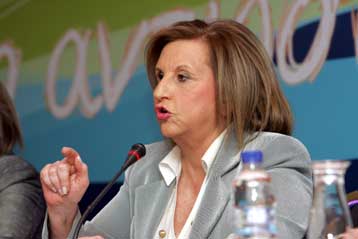 Προγράμματα 3,24 δισ. ευρώ για τη στήριξη της απασχόλησης παρουσίασε η Φ.Πετραλιά