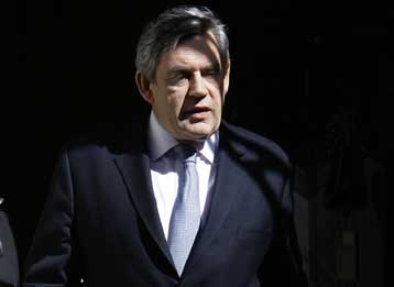 Ακόμα πιο χαμηλά στις δημοσκοπήσεις έστειλε τον Γκ.Μπράουν ο προϋπολογισμός