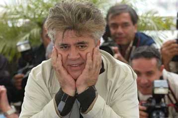 «Γυναίκες στα πρόθυρα νευρικής κρίσης» και στη μικρή οθόνη