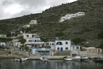 Παράνομους μετανάστες εντόπισε το Λιμενικό στα ανοιχτά του Αγαθονησίου