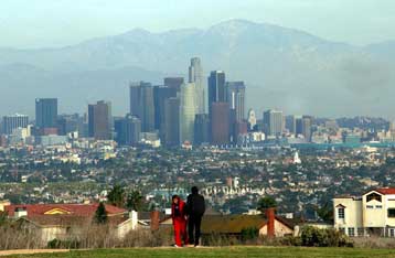 Η Καλιφόρνια πρώτη στον κόσμο που θέτει στόχους για το CO2 από τις μεταφορές