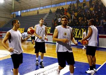 Ανακοίνωση του Σπόρτιγκ κατά της ΚΑΕ ΑΕΚ για… 2.000 ευρώ