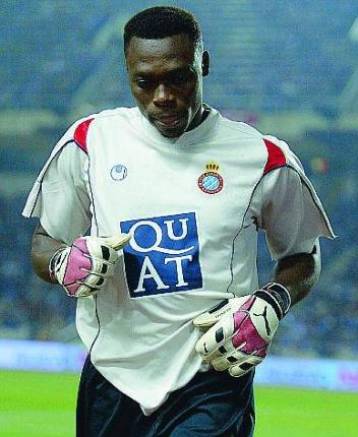 «Ενδιαφέρεται ο Ολυμπιακός» αποκάλυψε ο μάνατζερ του Καμενί