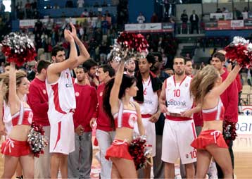 Εύκολα ο Ολυμπιακός έκανε το 1-0 απέναντι στον Κολοσσό Ρόδου