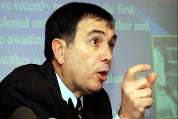 Κόντρα του αμφιλεγόμενου γενετιστή Ζαβού με Κύπριους συναδέλφους του