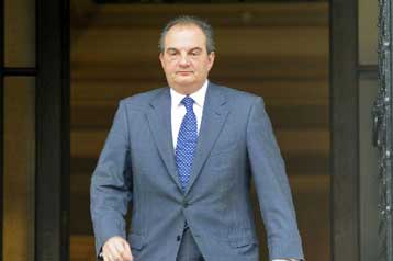 Στην Αλβανία ο πρωθυπουργός Κώστας Καραμανλής για επίσημη επίσκεψη