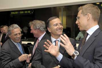 Αντικρούει η ΕΕ το ρωσικό «κατηγορώ» για εγκαθίδρυση σφαιρών επιρροής