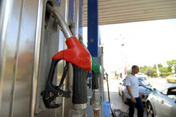 Επιμένουν στη διαφωνία τους για τους αυτόματους πωλητές οι βενζινοπώλες