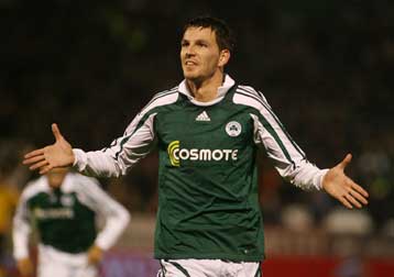 Πρόταση 3,5 εκατ. ευρώ της Αταλάντα για τον Μάντζιο