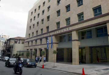 Νέα επιβράδυνση της πιστωτικής επέκτασης το Μάρτιο