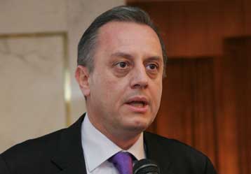 Έως τις 7 Αυγούστου η κατάργηση του τέλους μεταβίβασης για τα ΙΧ