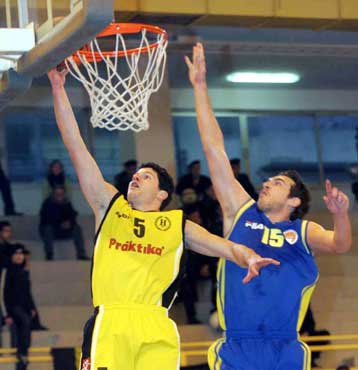 Το Περιστέρι υποδέχεται τον Ηλυσιακό στο ντέρμπι κορυφής της Α2