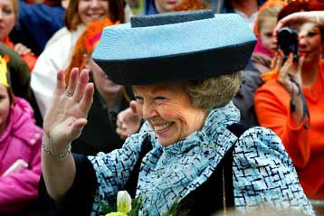 Πέθανε ο δράστης της επίθεσης εναντίον της βασιλικής οικογένειας της Ολλανδίας