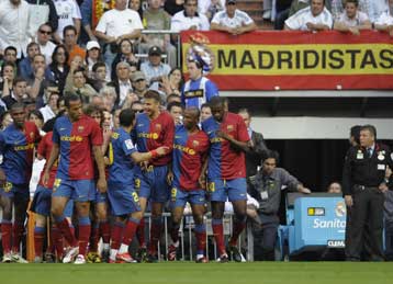 «Βασίλισσα» η Μπάρτσα, 6-2 μέσα στο «Μπερναμπέου»