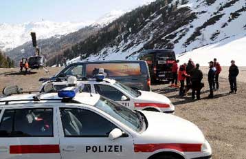 Χιονοστιβάδα καταπλάκωσε έξι άτομα στις αυστριακές Αλπεις