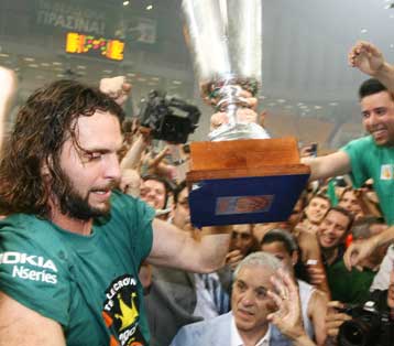 «Ένα ακόμη βήμα…» θέλει ο Αλβέρτης στο τέλος της καριέρας του