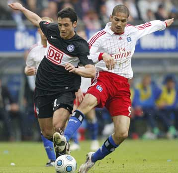 Απομακρύνεται το πρωτάθλημα για Αμβούργο και Χέρτα, ήττα της Βέρντερ