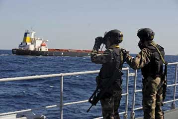 Γαλλική φρεγάτα προσπάθησαν να… καταλάβουν Σομαλοί πειρατές