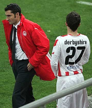 Πρώτα ο Βαλβέρδε, μετά οι μεταγραφές στον Ολυμπιακό