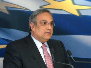 Η Ελλάδα έχει ισχυρότερες αντοχές σε σχέση με άλλες χώρες, λέει ο Γ.Παπαθανασίου