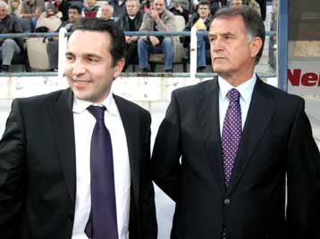 Αμείλικτοι στην ΑΕΚ για θέματα πειθαρχίας και… πριμ