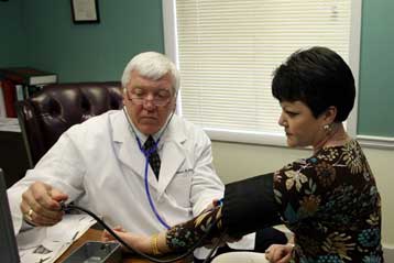 Η αφαίρεση ωοθηκών αυξάνει τον κίνδυνο καρδιοπάθειας