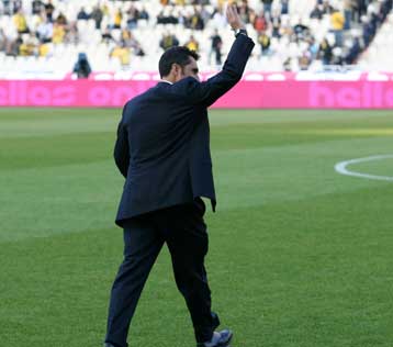 Ξεκίνησε η προπονητολογία του αντί-Ερνέστο στο Λιμάνι