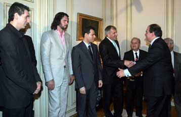 Υπερήφανος ο Κ.Καραμανλής, τίμησε τον Παναθηναϊκό