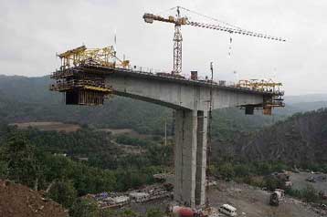 Η ΑΕΓΕΚ Κατασκευαστική μειοδότησε σε δύο έργα στην Εγνατία Οδό
