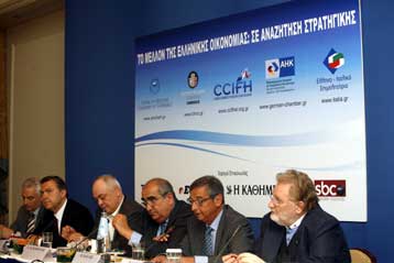 Το καμπανάκι για το ενδεχόμενο κοινωνικής έντασης κρούουν πέντε επιμελητήρια