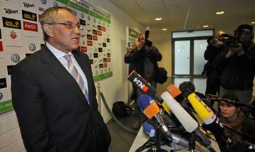 Ο Μάγκατ εγκαταλείπει τη Βόλφσμπουργκ για χάρη της Σάλκε