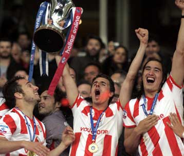 Τα «θέλω» τoυ Ντάρμπισιρ στον βρετανικό Τύπο