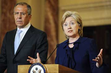 Η πυρηνική ασφάλεια στο επίκεντρο των συνομιλιών Κλίντον και Λαβρόφ