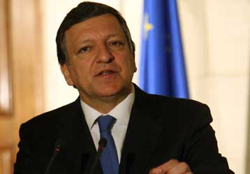 Λιγότερες ώρες εργασίας ως αντίδοτο στην ανεργία εισηγείται η ΕΕ