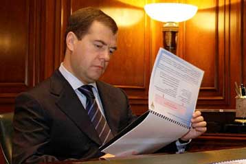 Η κοινή ιστορία μπορεί να φέρει τη συμφιλίωση με τη Γεωργία, λέει ο Ρώσος πρόεδρος