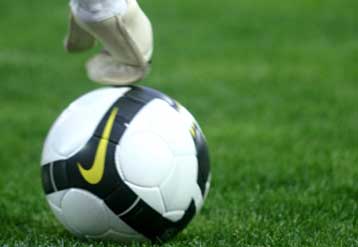 Συνεχίζεται τη Δευτέρα η… μάχη της ουράς στη Β Εθνική