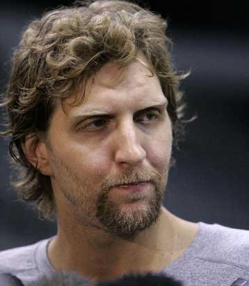 Σε κακή κατάσταση ο Νοβίτσκι, συνέλαβαν τη σύντροφό του