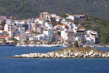 Κινητικότητα στη Θεσσαλονίκη για την ίδρυση ναυτικής εταιρείας λαϊκής βάσης