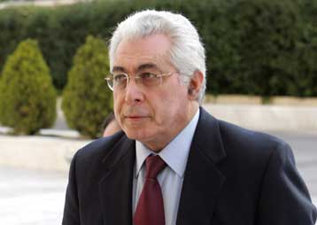 Το δικό του «παρών» έδωσε από τη Σύμη ο Αριστοτέλης Παυλίδης