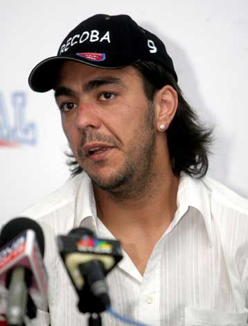 Σε διαπραγματεύσεις με την Περθ Γκλόρι βρίσκεται ο Ρεκόμπα