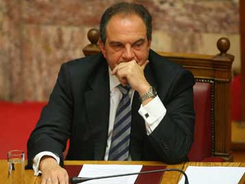 Σε φθινοπωρινές κάλπες παραπέμπει η απόφαση για το κλείσιμο της Βουλής