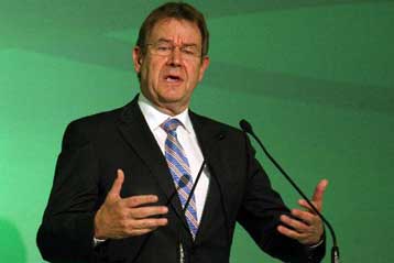 Πολιτική κρίση στην Ελλάδα διαπιστώνει ο πρόεδρος του ΕΣΚ Πολ Ράσμουσεν