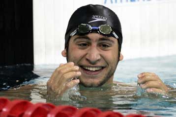 Ο Αλυφαντής συνέτριψε το πανελλήνιο ρεκόρ στα 200μ. μικτή ατομική