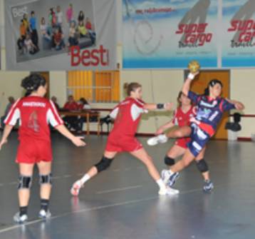 Προβάδισμα πήρε η Ορμή στους τελικούς της Α1 χάντμπολ γυναικών