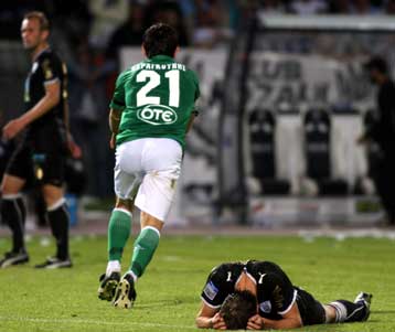 Ο ΠΑΟ τα έφερε… τούμπα με διπλό επί του ΠΑΟΚ, νίκη με ανατροπή για την ΑΕΚ επί της Λάρισας