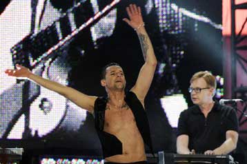 Οι Depeche Mode «προσγειώνονται» στο Terra Vibe