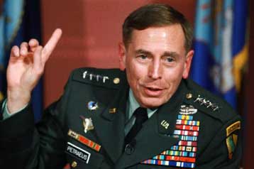 Σκεπτικές οι ΗΠΑ για τους αεροπορικούς βομβαρδισμούς στο Αφγανιστάν