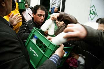 Συγκέντρωση των κτηνοτρόφων στο υπουργείο Ανάπτυξης την Πέμπτη